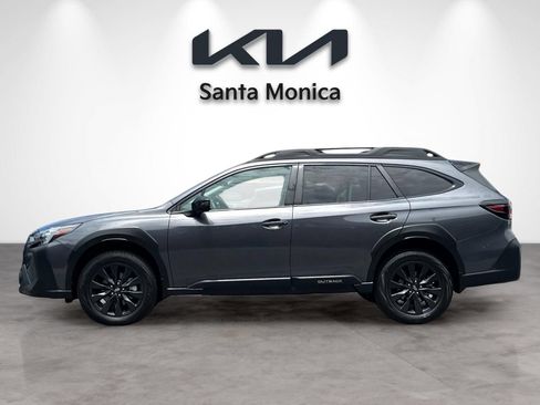 Used 2023 Subaru Outback Onyx Edition XT AWD/4WD image 3