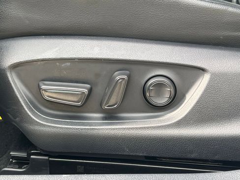 Used 2023 Toyota Camry SE w/ Convenience Package FWD image 24