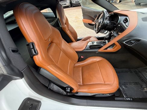 Used 2018 Chevrolet Corvette Stingray Coupe w/ 2LT Preferred Equipment Group image 17