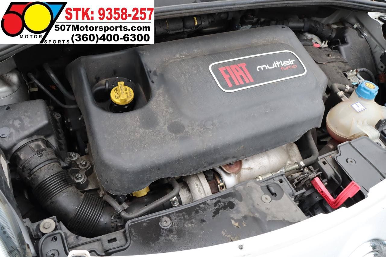 Used 2014 FIAT 500L Easy w/ Popular Equipment Group FWD image 20