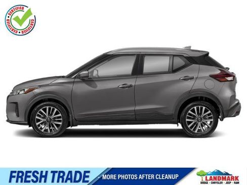 Used 2024 Nissan Kicks SV FWD image 1