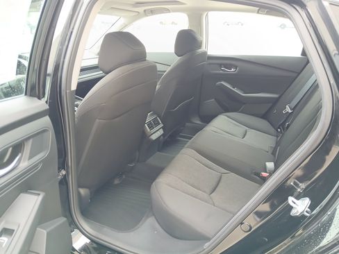 Used 2025 Honda Accord SE image 9
