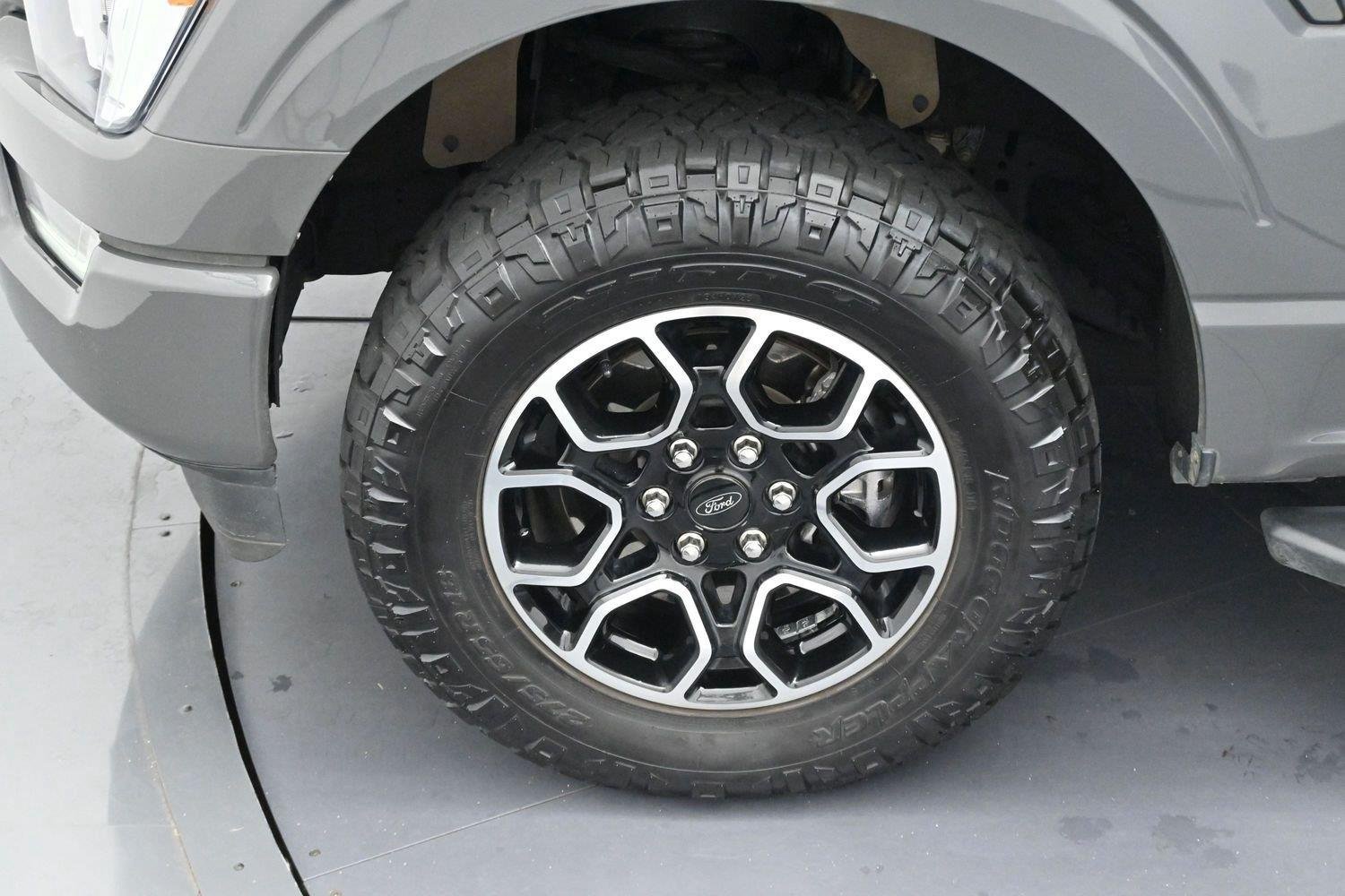 Used 2021 Ford F150 XLT w/ Equipment Group 302A High AWD/4WD image 30