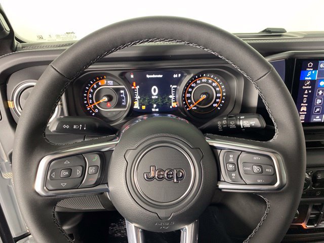 New 2027 Jeep Wrangler Unlimited Sahara AWD/4WD image 18