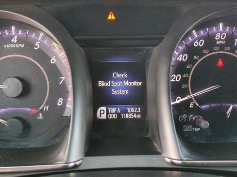 Used 2017 Toyota Avalon XLE Premium w/ Preferred Accessory Package image 10