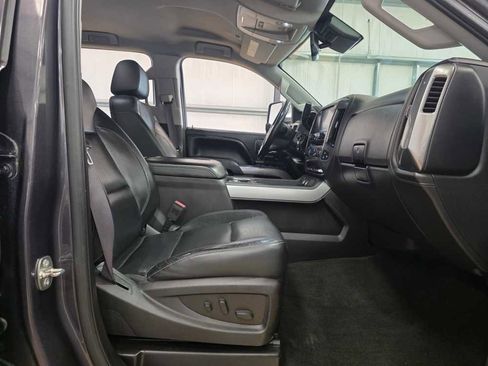 Used 2016 Chevrolet Silverado 2500 LTZ w/ LTZ Plus Package image 23