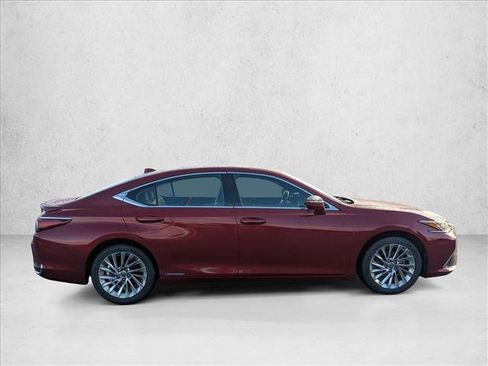 Used 2019 Lexus ES 300h ES 300h Luxury image 4