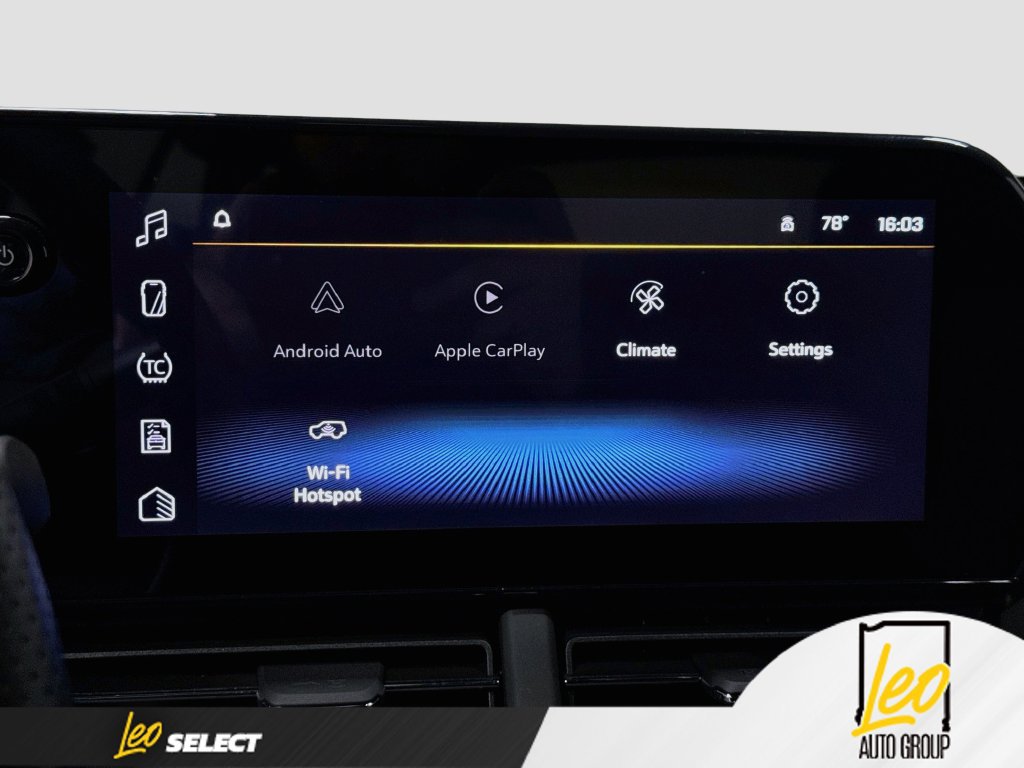 Used 2024 Chevrolet Trax RS w/ Driver Confidence Package FWD image 17