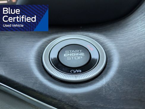 Used 2022 Jeep Grand Cherokee Overland w/ Luxury Tech Group IV AWD/4WD image 35