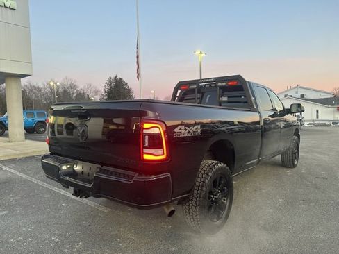 Used 2022 RAM 2500 Big Horn w/ Level C Equiment Group image 4