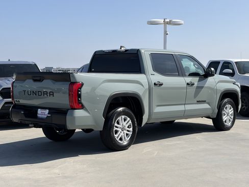 Used 2025 Toyota Tundra SR5 AWD/4WD image 3