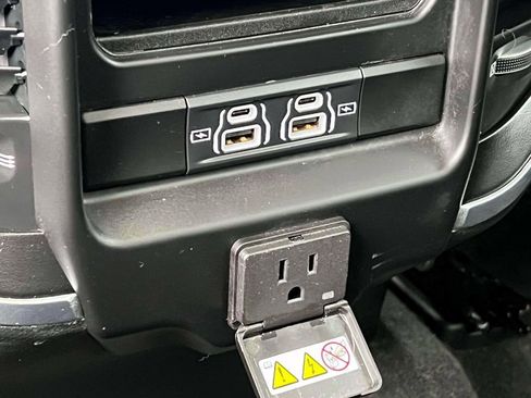 Certified 2021 RAM 1500 Laramie image 14