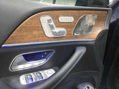 Used 2026 Mercedes-Benz GLS 450 4MATIC image 6