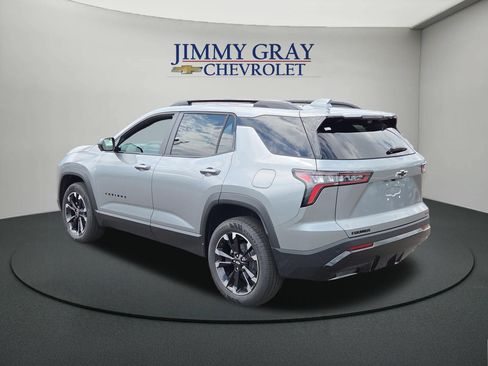 New 2027 Chevrolet Equinox RS w/ Safety and Technology Package FWD image 3