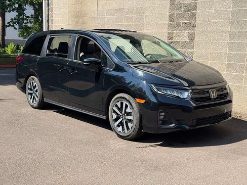 Certified 2025 Honda Odyssey EX-L image 1