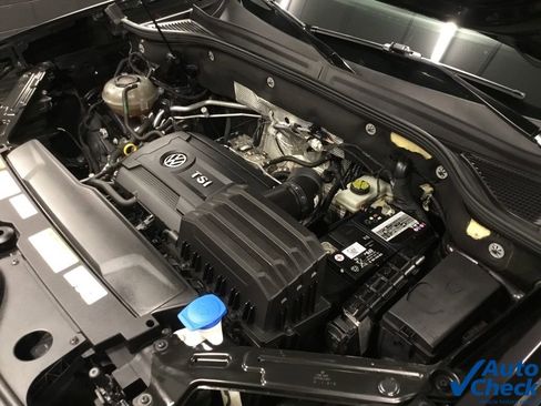 Used 2021 Volkswagen Atlas Cross Sport SE image 45