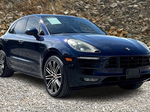 Used 2017 Porsche Macan GTS image 11
