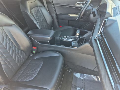 Used 2024 Kia Sportage X-Line AWD/4WD image 16