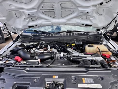 Used 2018 Ford F450 XL w/ Power Equipment Group AWD/4WD image 24