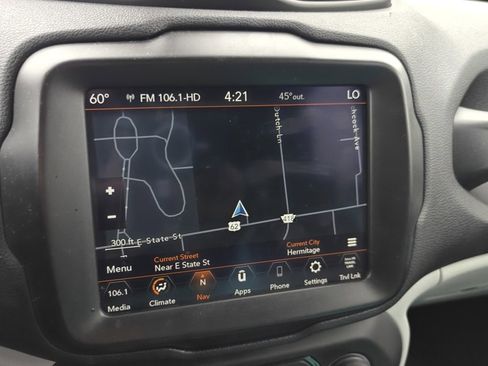 Used 2022 Jeep Renegade Latitude image 13