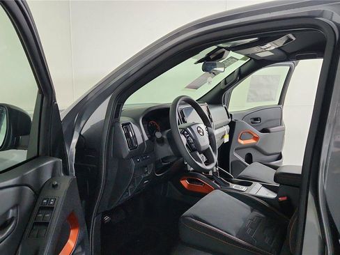 Certified 2026 Nissan Frontier PRO-4X w/ Pro-4x Convenience Package image 17