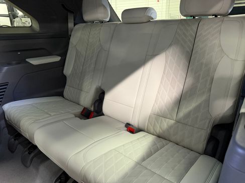 Used 2025 Cadillac Escalade IQ Luxury 1 AWD/4WD image 52