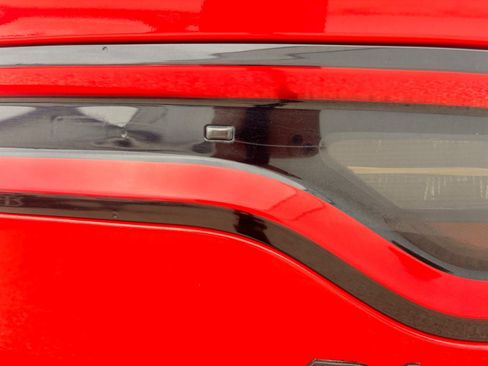 Used 2018 Dodge Charger R/T image 8