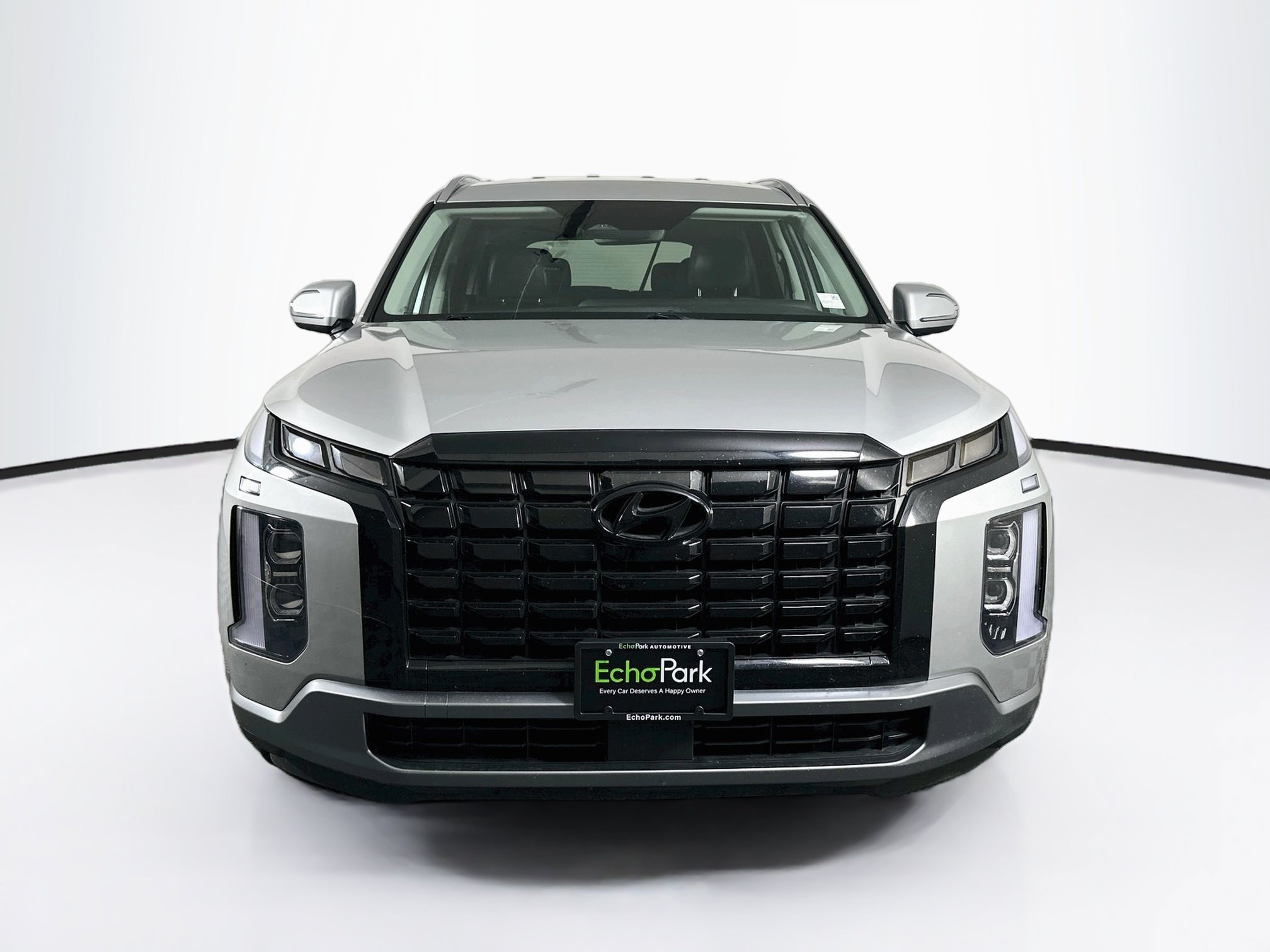 Used 2024 Hyundai Palisade SEL FWD image 2