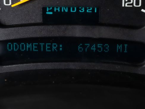 Used 2005 Chevrolet Silverado 3500 LT w/ Heavy-Duty Power Package image 16