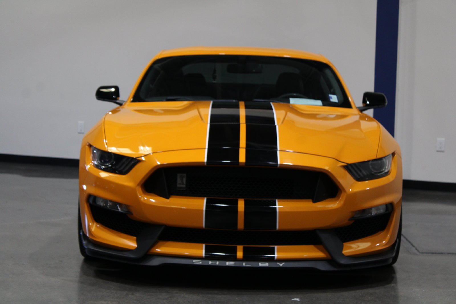 Used 2018 Ford Mustang Shelby GT350 w/ Convenience Package RWD image 6