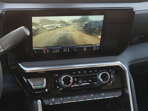 New 2026 GMC Sierra 2500 Denali w/ Denali Reserve Package image 11