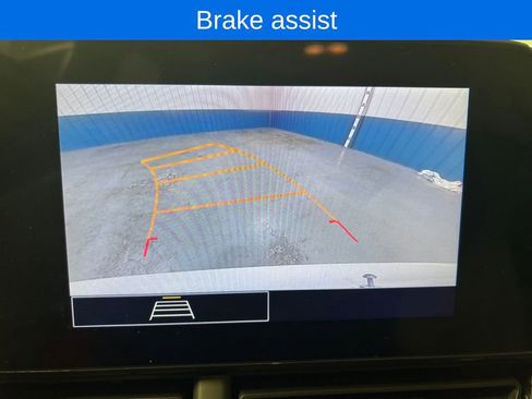 Used 2024 Chevrolet Trax RS image 9