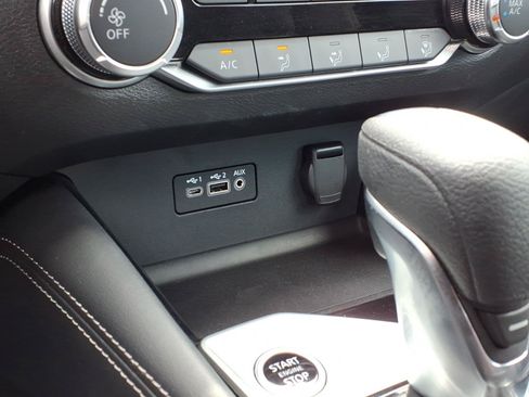 Used 2023 Nissan Altima 2.5 SV AWD/4WD image 21