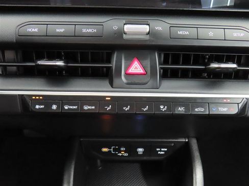 Used 2025 Kia K4 FWD image 26