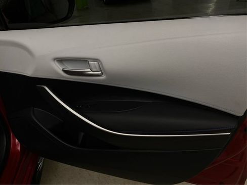 Used 2020 Toyota Corolla SE FWD image 27
