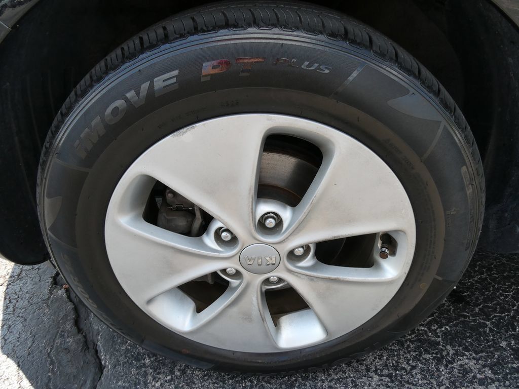 Used 2016 Kia Soul FWD image 10