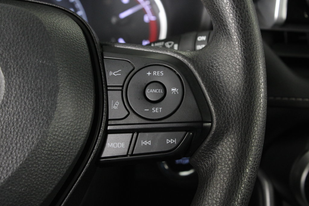 Used 2023 Toyota RAV4 XLE w/ Convenience Package FWD image 27