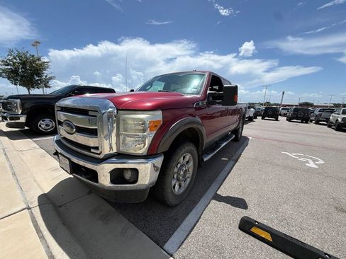 Used 2015 Ford F250 Lariat w/ Lariat Ultimate Package AWD/4WD image 6