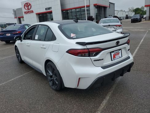 New 2026 Toyota Corolla XSE FWD image 3