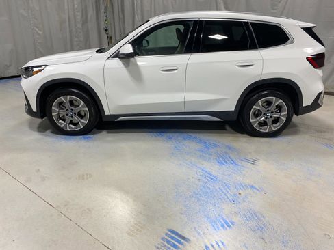 Used 2025 BMW X1 xDrive28i w/ Convenience Package image 5