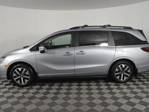 New 2026 Honda Odyssey EX-L image 9