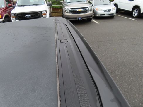 Used 2021 Ford F150 Lariat w/ Equipment Group 502A High AWD/4WD image 13