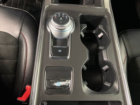 Certified 2023 Ford Edge ST-Line image 15