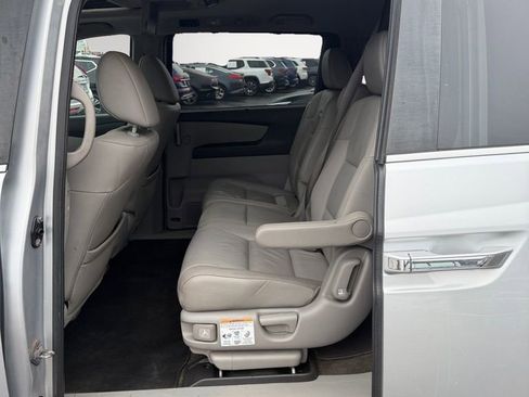 Used 2011 Honda Odyssey EX-L image 11