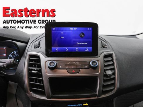 Used 2021 Ford Transit Connect XLT FWD image 12
