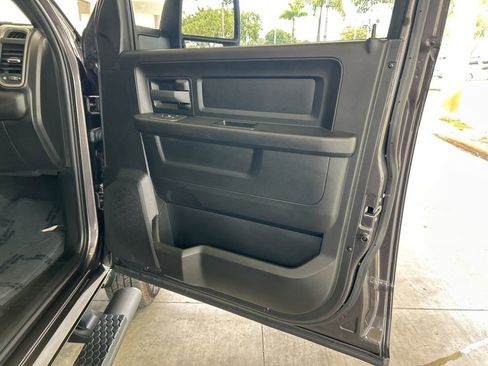 Used 2025 RAM 3500 Tradesman AWD/4WD image 30
