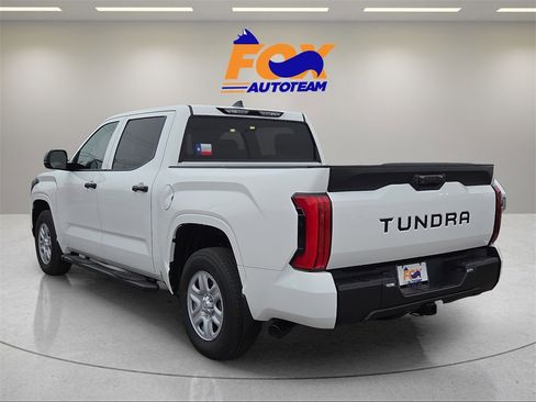 New 2026 Toyota Tundra SR image 3