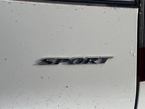 Used 2022 Honda Pilot Sport image 35
