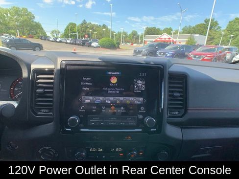 Used 2023 Nissan Frontier PRO-4X w/ Pro Convenience Package AWD/4WD image 19
