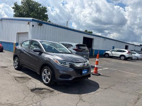 Used 2020 Honda HR-V LX image 2